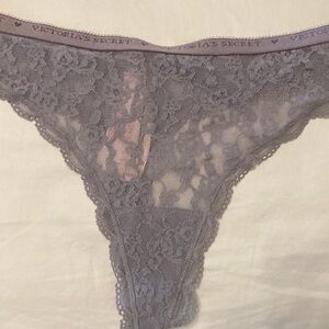 NWT  Victoria Secret lace thong med